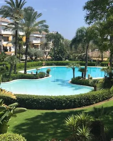Hacienda Nagueles 1, 2 Bed 2 Bath, Large Terrace 400m From Apartment