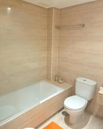 Hacienda Nagueles 1, 2 Bed 2 Bath, Large Terrace 400m From